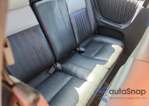 2000 Pontiac Grand Prix Gtp from USA, damaged, VIN 1G2WR1217YF251378